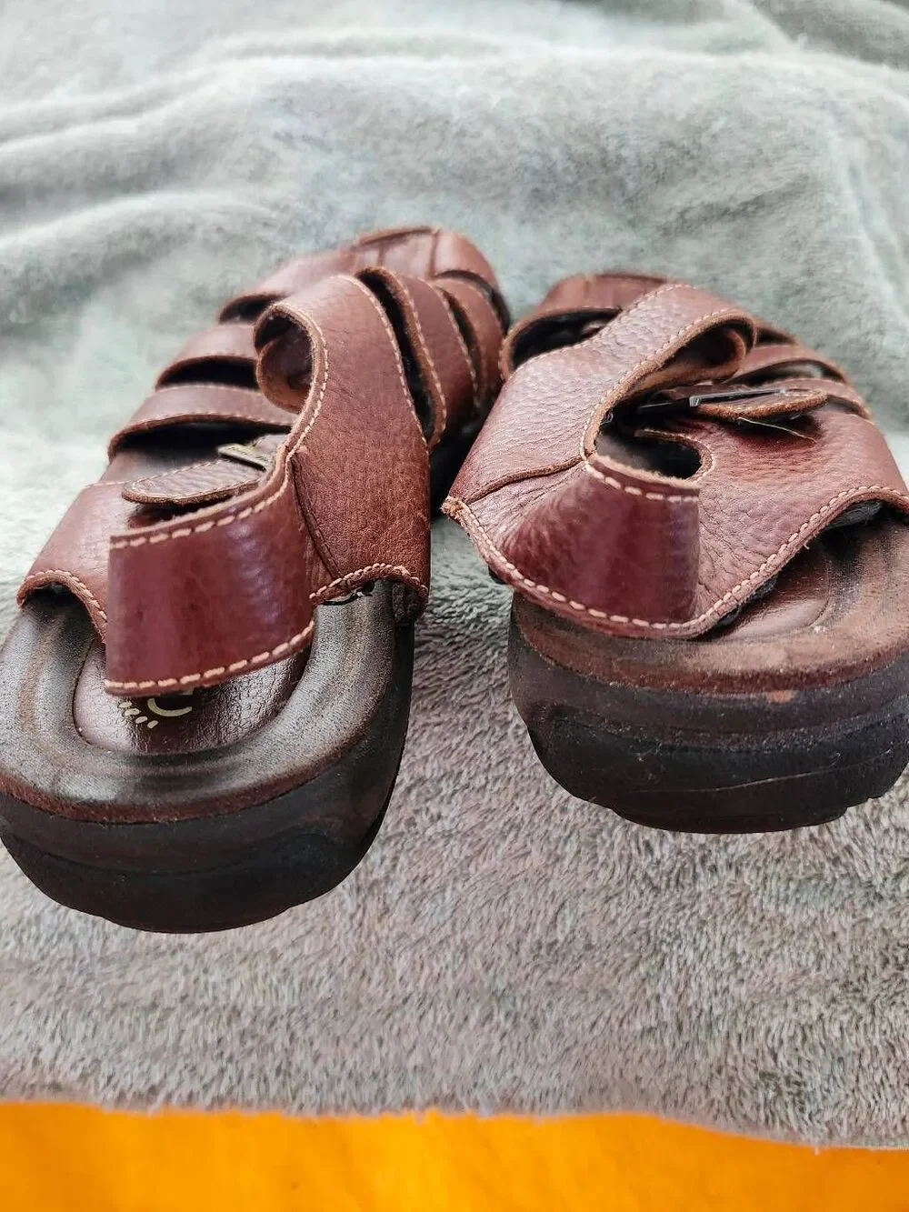 Baretraps brown leather fisherman sandals, an older or vintage model like the 